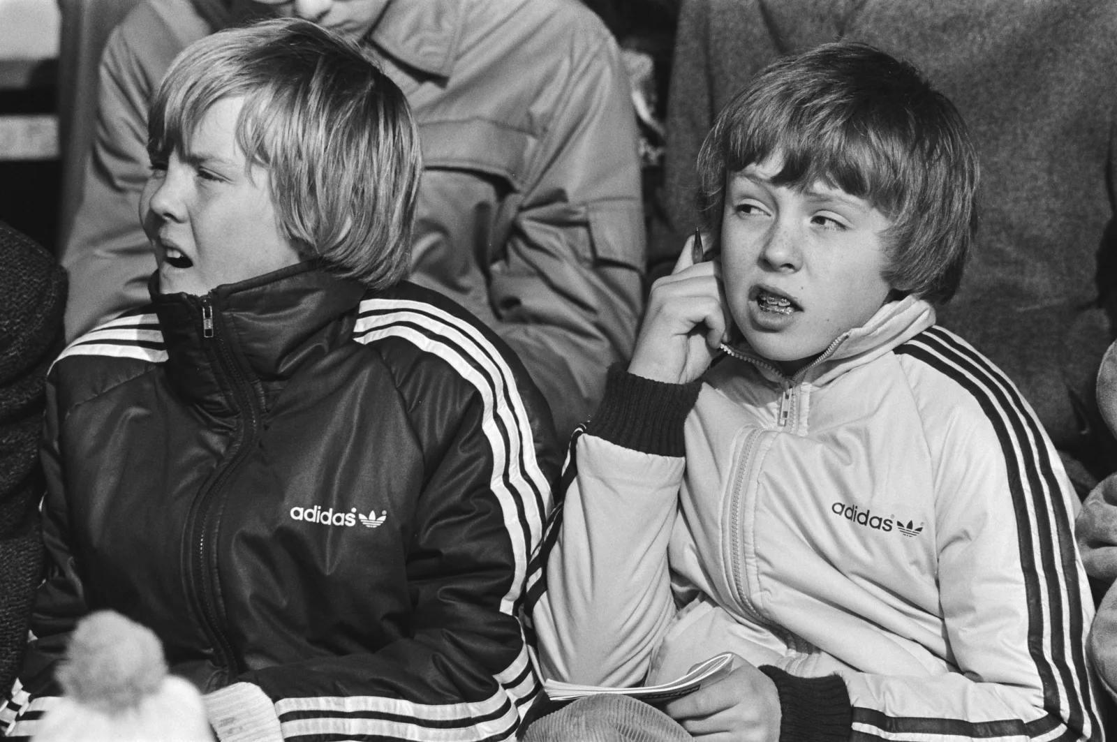 Kroonprins Willem-Alexander op de schaatstribune